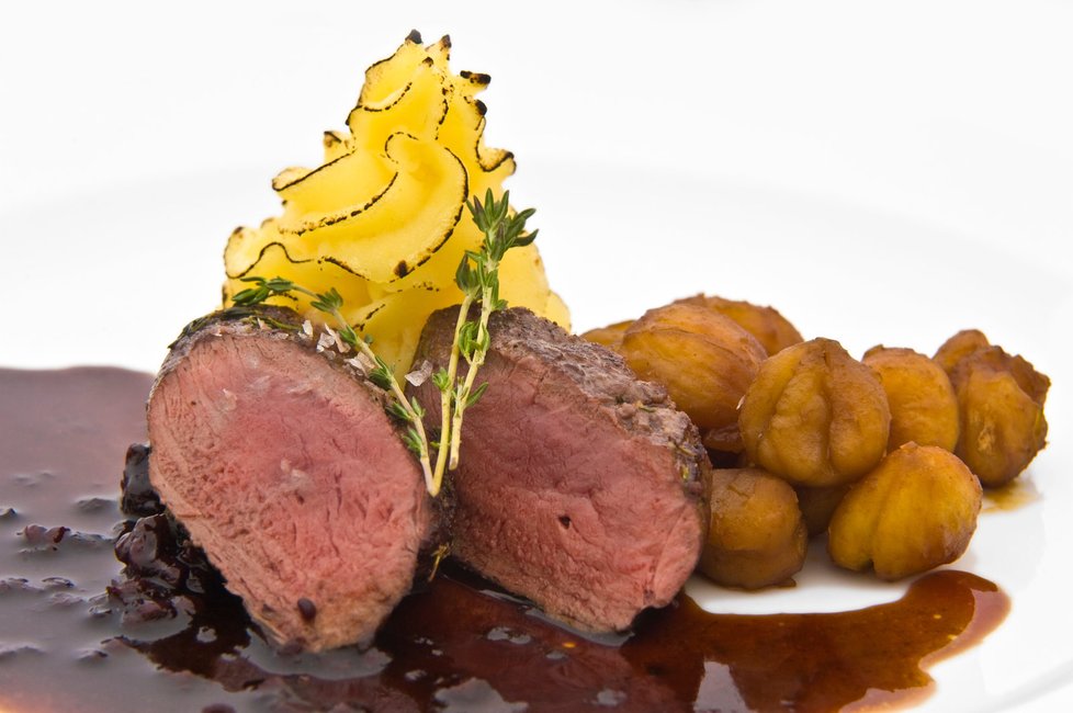 CEJCH - rekreační areál s restaurací